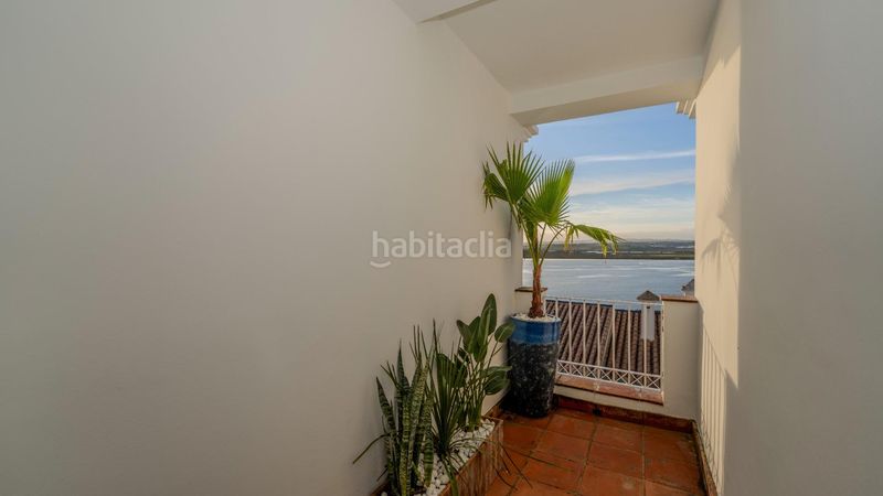 Foto 1b769d14-f71c-49b9-8f8b-6c66e0fe2a1f. Casa adossada amb aparcament piscina a Ayamonte ciudad Ayamonte