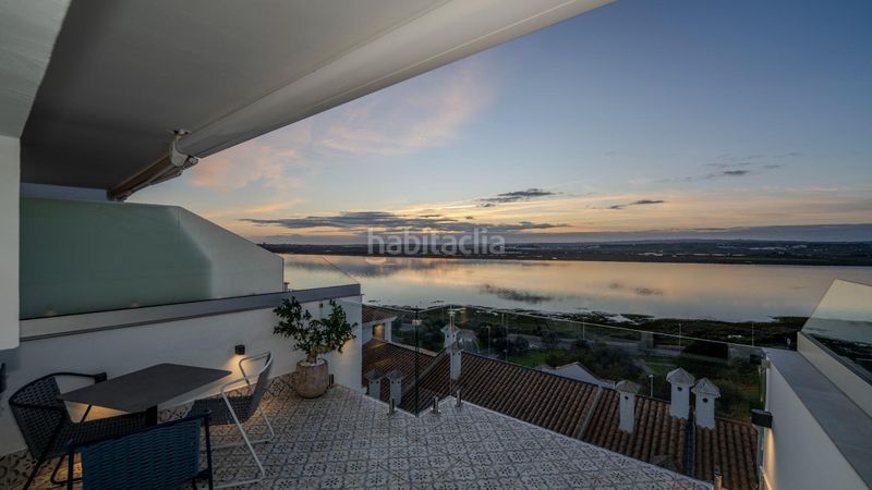 Foto a858cf8c-fc61-4d2d-b6b1-4d1a77f05f76. Casa adossada amb aparcament piscina a Ayamonte ciudad Ayamonte