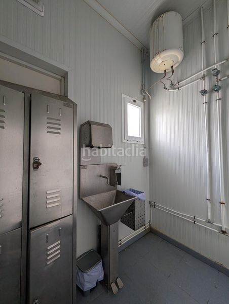 Foto f5e73ed3-1e01-4803-9457-904cad4f455b. Nau industrial a Ayamonte ciudad Ayamonte