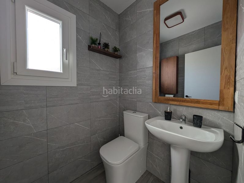 Foto a7a3bade-9106-4cae-83d9-b342ad4846e6. Casa adossada a Ayamonte ciudad Ayamonte