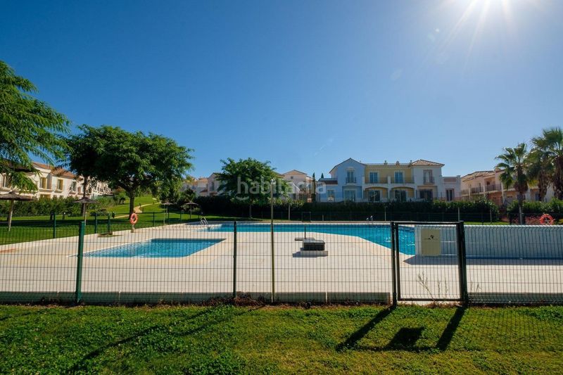 Foto 08d28215-9aba-4247-9958-43e5addca4af. Chalet avec parking piscine dans Costa Esuri Ayamonte
