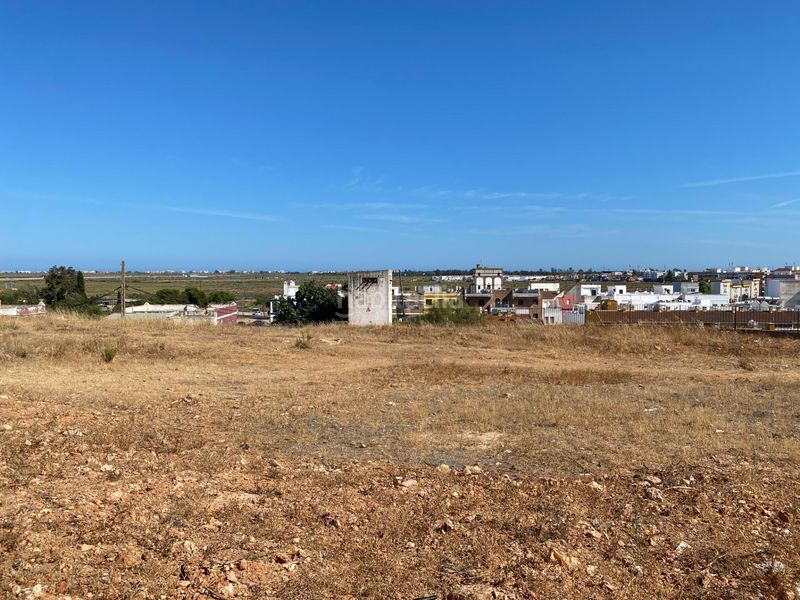 Foto 146f1627-bdbc-480d-8fe1-f7a8c07223cb. Terreny residencial a Ayamonte ciudad Ayamonte