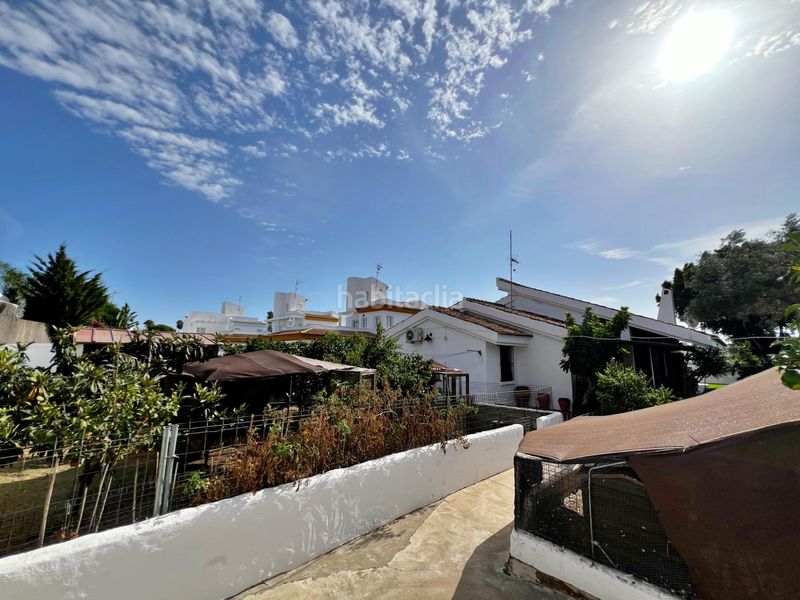 Foto ee0ba0cf-ac0a-487a-b922-16173ba2c278. Xalet amb aparcament a Ayamonte ciudad Ayamonte