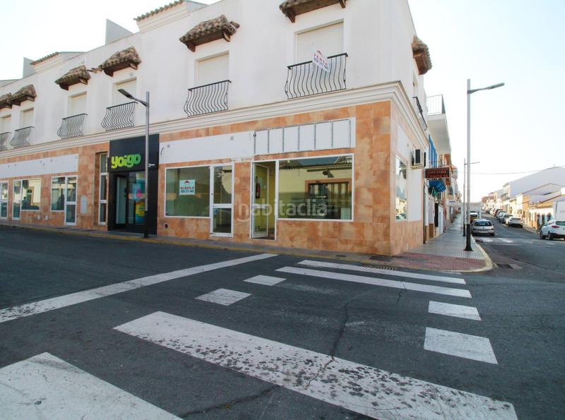 Foto a17c5422-f90e-49ae-8566-a5e5f29b3f7f. Alquiler local comercial en calle josé canalejas 1 local comercial de 60 metros en calle canalejas, . en Aljaraque