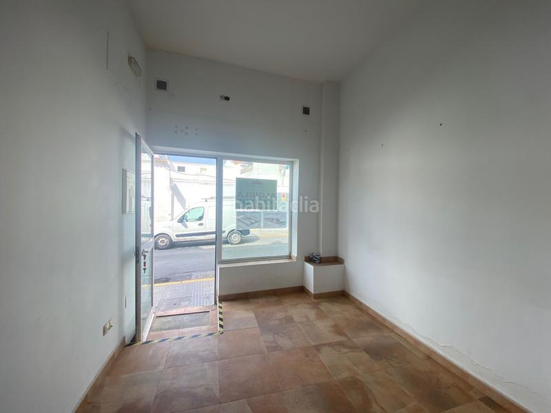 Foto 4ee96f27-3a0d-4165-821b-30f7c6c194b9. Rent business premise in calle josé canalejas 1 in Aljaraque