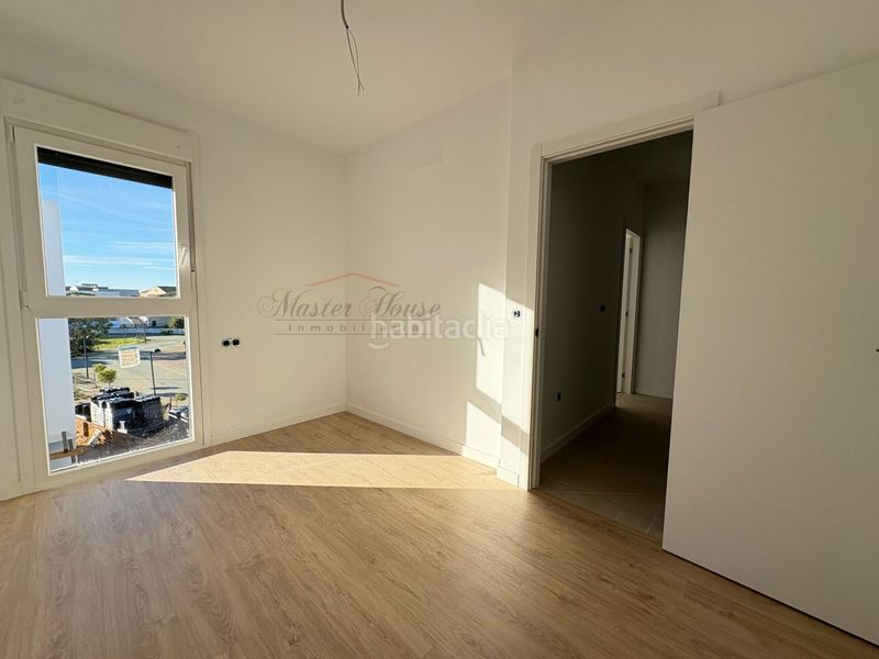 Foto 1a7b61ee-6496-4e08-bd09-406801e84e85. Reihenhaus mit heizung pool in Corrales Aljaraque