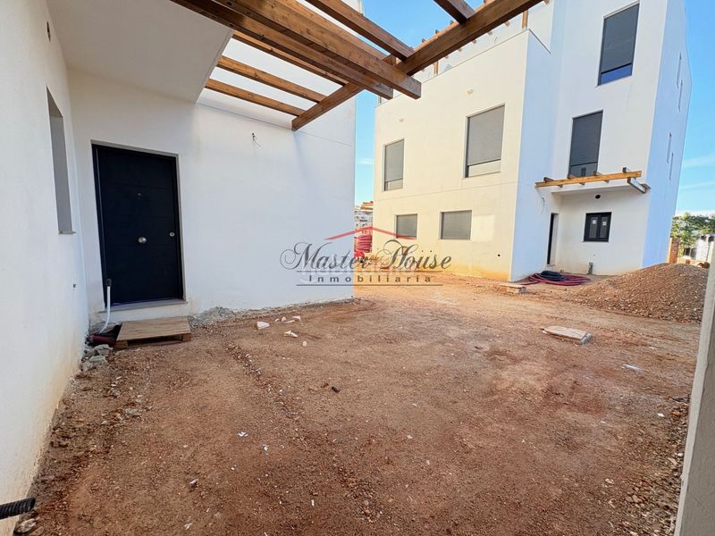 Foto b92afeaf-c911-4561-ab96-486c97febd84. Reihenhaus mit heizung pool in Corrales Aljaraque