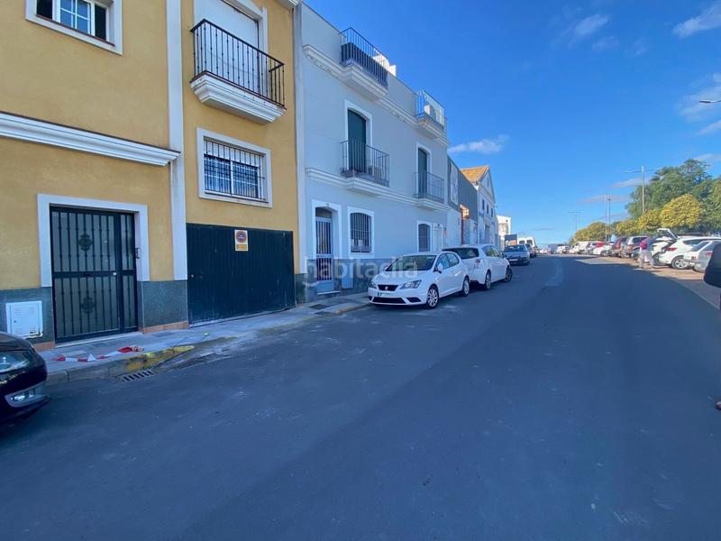 Foto 8f3e3d00-23ea-41c6-bf74-53f04577e814. Aparcament cotxe a Núcleo Urbano Aljaraque