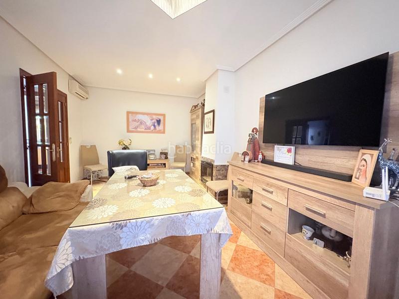 Foto ad38fa2c-a079-475f-bb5a-54d7368606fe. Casa adosada en Núcleo Urbano Aljaraque