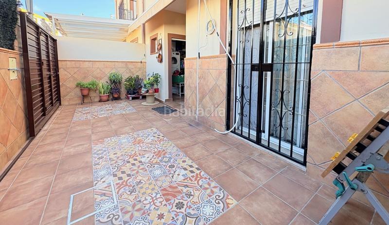 Foto ed04645d-eac4-4fc8-9686-46e4d731525c. Casa adosada en Núcleo Urbano Aljaraque