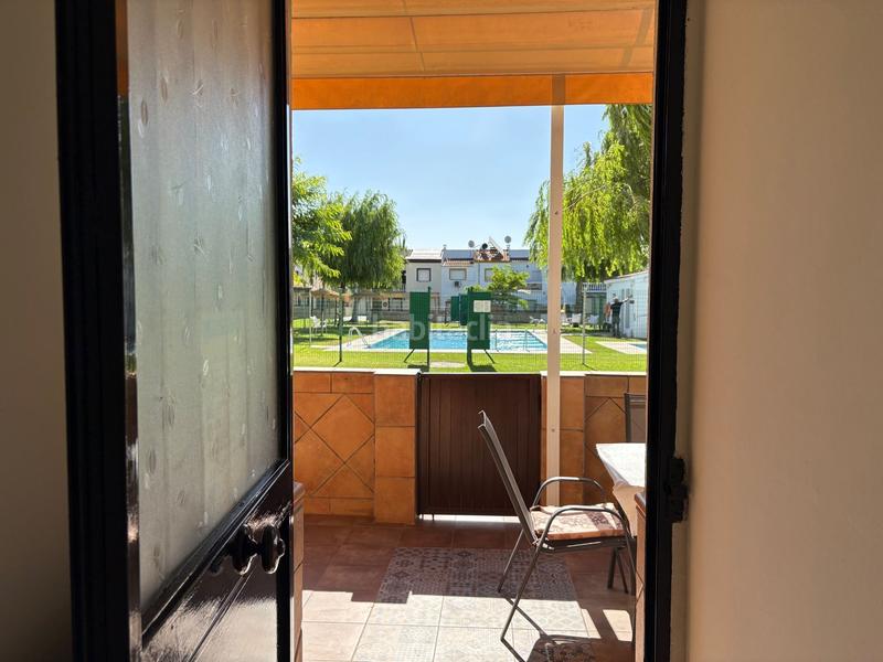 Foto 662c0f8a-c9f5-4d73-97be-66414d2e962d. Maison jumelée avec chauffage piscine dans Núcleo Urbano Aljaraque