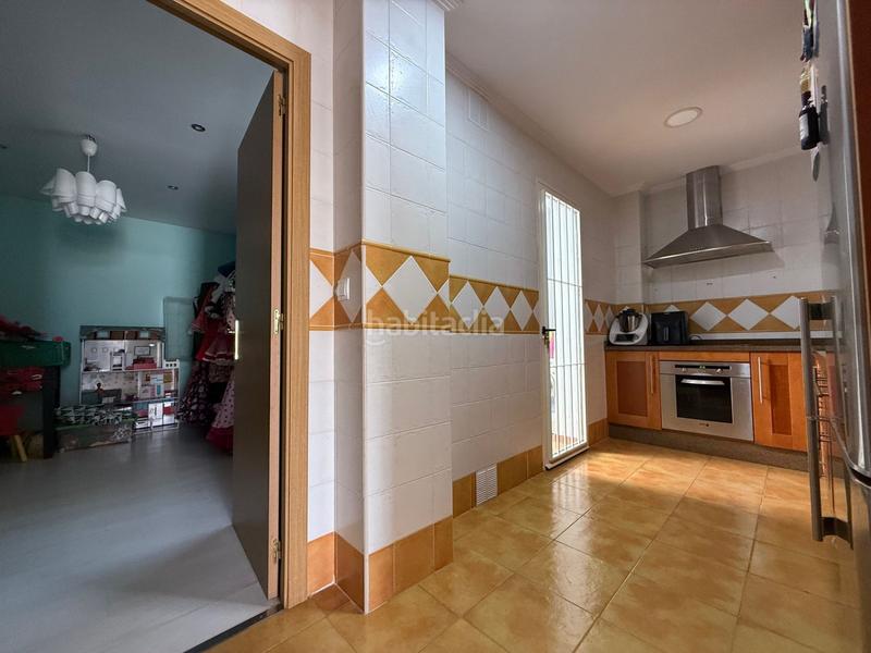 Foto d95c563e-db7f-4608-be2b-d7e1af4e3852. Maison jumelée avec chauffage dans Núcleo Urbano Aljaraque