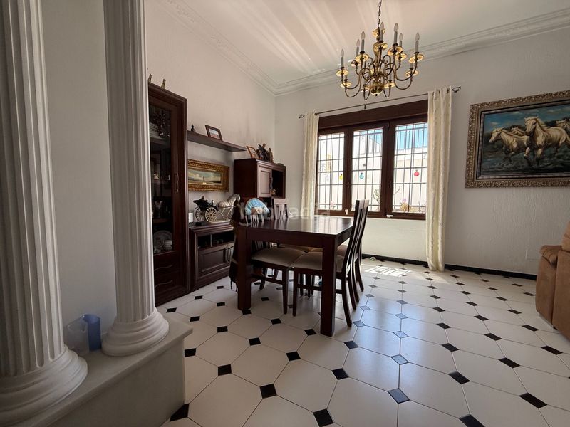 Foto d50a6e15-6a83-44e4-b81e-553506965811. Casa amb aparcament a Cartaya