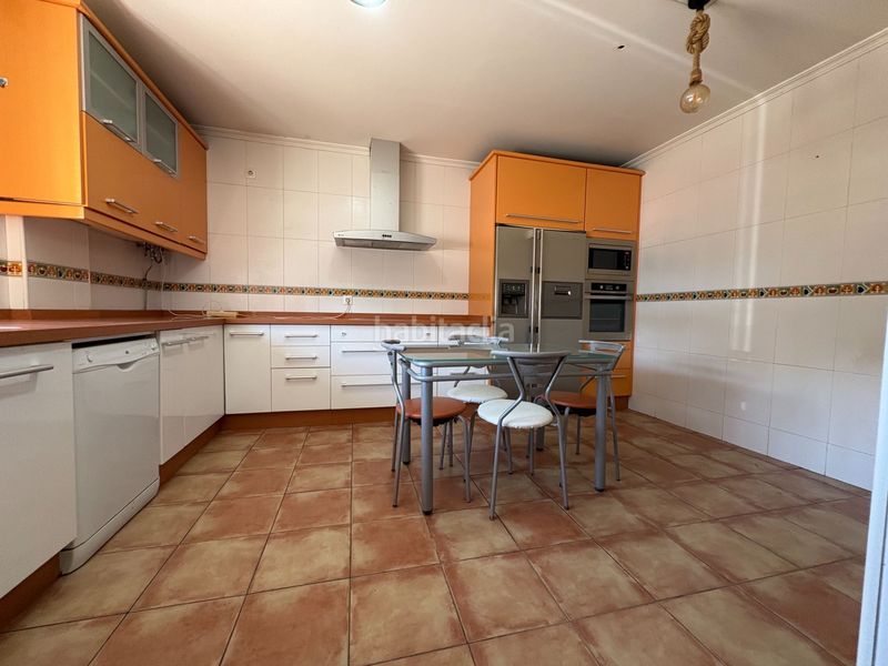 Foto e9129ad4-3e49-4855-b768-ba1d6576ed9f. Casa adossada a Núcleo Urbano Aljaraque