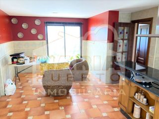 Chalet en Almoga. Chalet con 4 habitaciones con parking y piscina