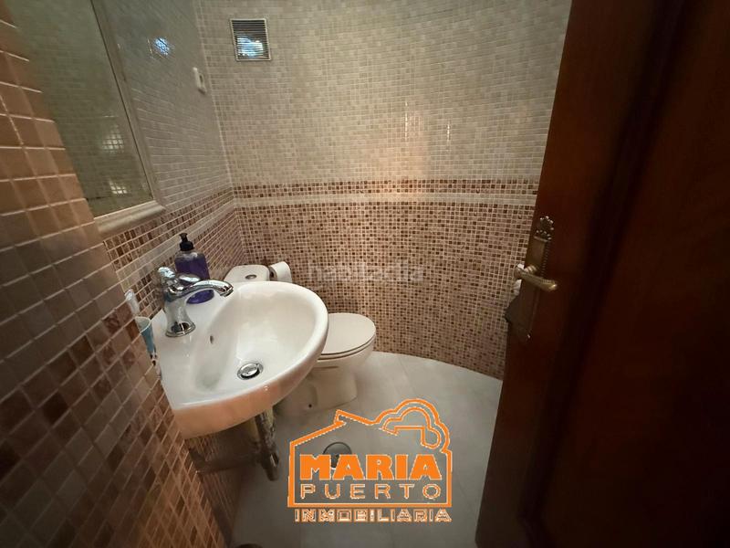 Foto 2c924935-a51e-46ac-9876-bc43e743b37b. Xalet amb xemeneia aparcament piscina a Puertosol Málaga