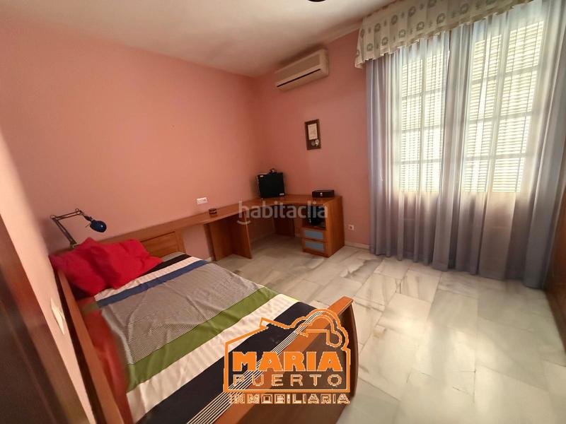 Foto 6ff4d739-3728-4202-9a8d-3a3ea74765b8. Xalet amb xemeneia aparcament piscina a Puertosol Málaga