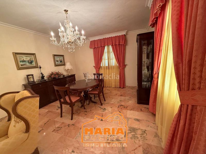 Foto 7008be55-caea-41e2-a25a-779e7f60d26b. Xalet amb xemeneia aparcament piscina a Puertosol Málaga