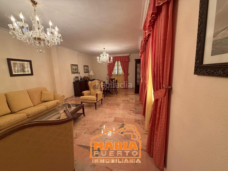 Foto a50349b7-9fab-44f5-b9e3-32da485afadd. Xalet amb xemeneia aparcament piscina a Puertosol Málaga