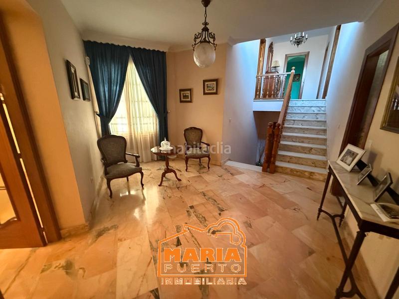 Foto ac3a4fba-b90c-4d89-93d8-f10186614d42. Xalet amb xemeneia aparcament piscina a Puertosol Málaga