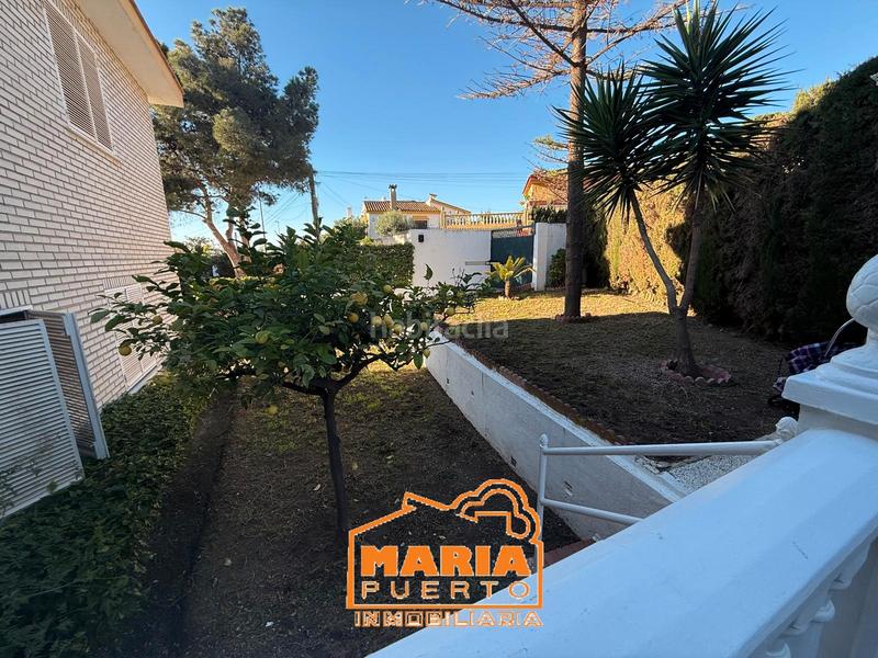 Foto e414c288-6dec-4253-9d62-edb3a4baacd9. Xalet amb xemeneia aparcament piscina a Puertosol Málaga