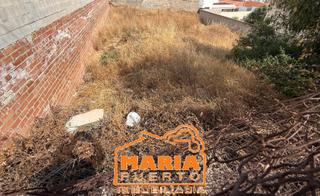 Terreno residenziale in Fuente Alegre - El Chaparral - Los Morales. Parcela en el puerto de la torre