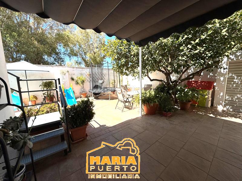 Foto f8c416f9-efd3-42ba-976d-462208c17c3d. Appartement avec parking dans Santa Isabel Málaga