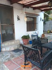 Masia a Almogía. Finca rústica con casa en almogía