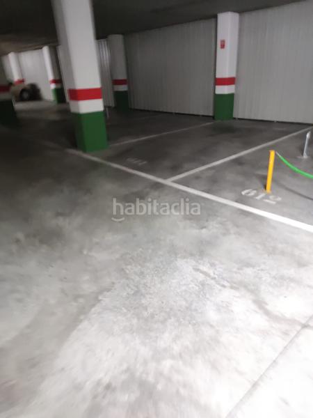 Foto 87c6f8b3-b60c-4b9e-8adc-dc710792927e. Aparcament cotxe a calle estrella vega 5 a Pino Montano - Consolación Sevilla