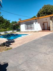 Lloguer Xalet a Sanlúcar la Mayor. Espectacular chalet con piscina