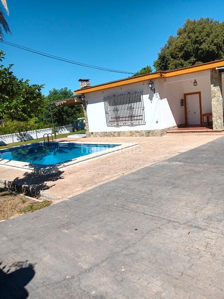 Foto 0e65fb5a-52e8-41f9-b5c2-0d1a40ceb8c3. Miete chalet mit parking pool in Sanlúcar la Mayor