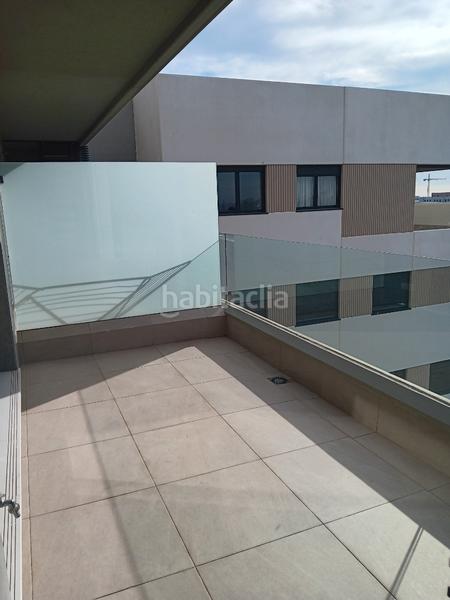 Foto 5ff3b353-001c-442a-b630-4e65b37b159a. Lloguer àtic amb piscina a Nuevo Bulevar Mairena del Aljarafe