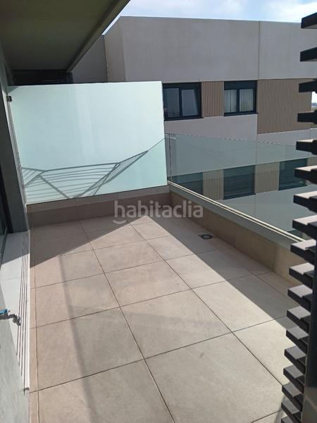 Foto bebefa97-f83e-47b6-bd73-685832046fea. Lloguer àtic amb piscina a Nuevo Bulevar Mairena del Aljarafe