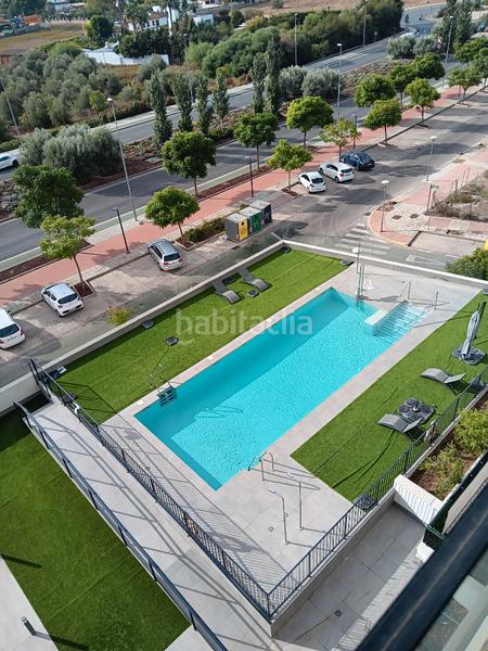Foto e0fc95f7-5707-4dea-929e-b50327d86fc9. Lloguer àtic amb piscina a Nuevo Bulevar Mairena del Aljarafe