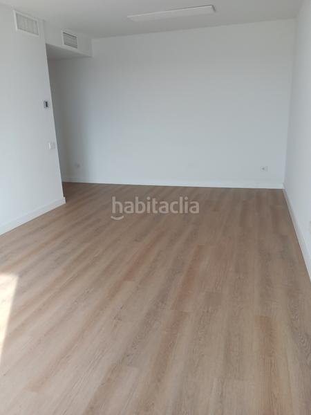 Foto 22ba63a2-a1af-4b59-8293-85cc048c8589. Miete dachwohnung mit pool in Nuevo Bulevar Mairena del Aljarafe