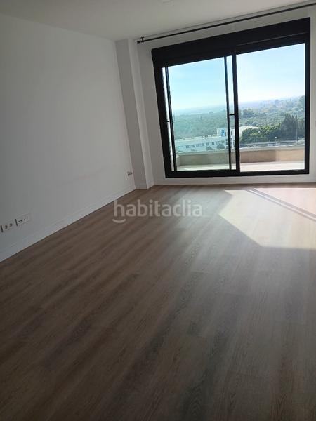 Foto f7c313e6-626c-4b6f-add5-746868473e45. Miete dachwohnung mit pool in Nuevo Bulevar Mairena del Aljarafe