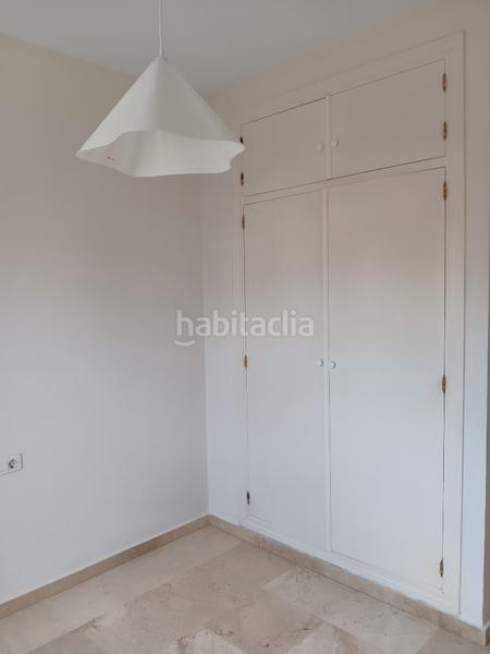 Foto fcd9b350-d82d-4e71-9c82-cf5ae833e675. Lloguer casa aparellada amb xemeneia piscina a Gelves