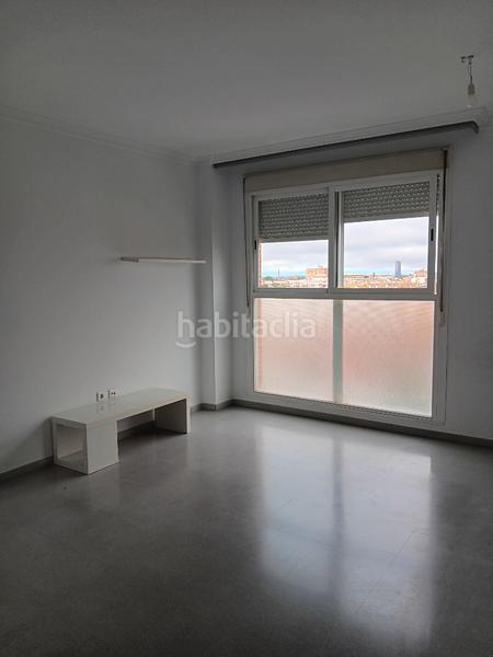 Foto bb124a0f-e4bd-40e0-99e8-aadc73d38d0c. Affitto appartamento con piscina in Ciudad Aljarafe Mairena del Aljarafe
