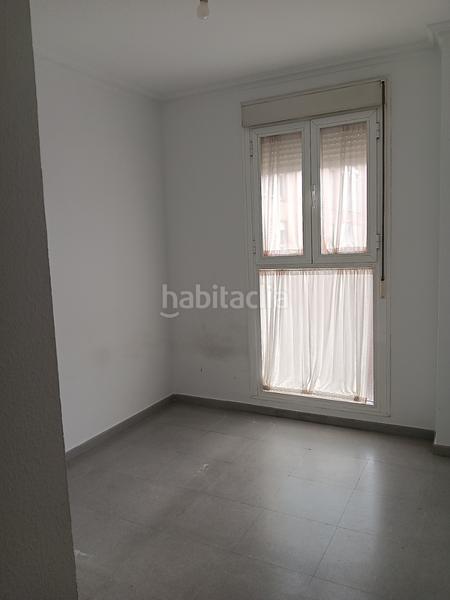 Foto 3a41bddd-98ef-42d9-b7f1-65d7bdeb44c7. Miete etagenwohnung mit pool in Ciudad Aljarafe Mairena del Aljarafe