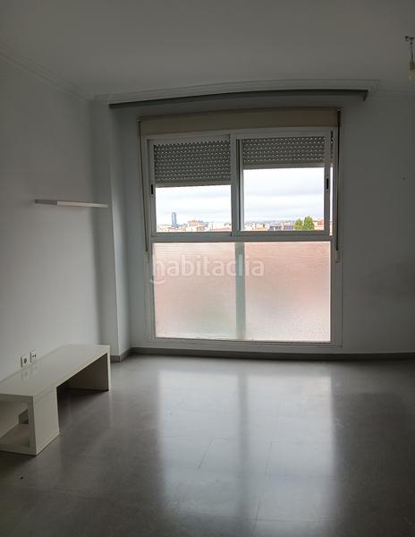 Foto 4e0c0a22-9588-4f83-944a-f71a2104a012. Miete etagenwohnung mit pool in Ciudad Aljarafe Mairena del Aljarafe