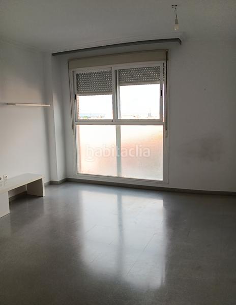 Foto 7c6ac20d-cc0d-4299-a011-a5fc2cb15eea. Miete etagenwohnung mit pool in Ciudad Aljarafe Mairena del Aljarafe