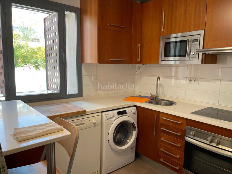 Foto 5dda5439-c8d1-4706-b4b2-98bea54c9c93. Location appartement avec parking piscine dans Camas