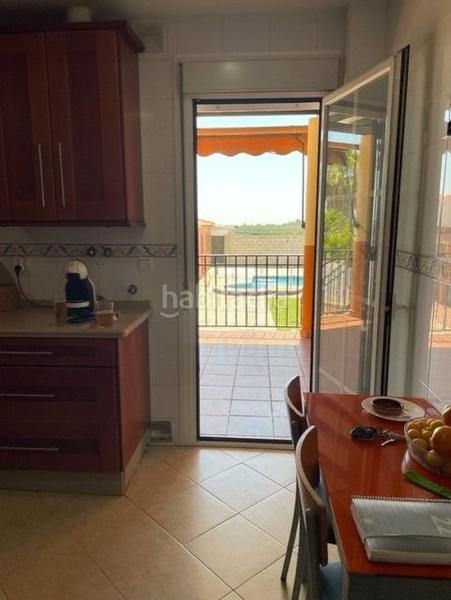 Foto 1048c8a4-9138-4397-953b-19fa1467bccf. Chalet mit heizung parking pool in Almensilla