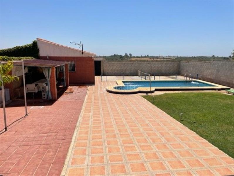 Foto b314b341-da15-47ef-b592-9b4900d39555. Chalet mit heizung parking pool in Almensilla