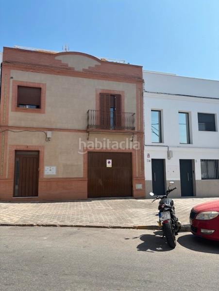 Foto 0bfe37c7-ee3d-4b0d-aa52-95f8a2f86710. Casa adosada preciosa casa en coria del rio. sevilla. en Coria del Río