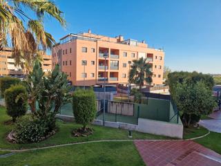 Location Appartement  Calle nicolás copérnico. Precioso piso en nuevo bulevar. mairena del aljarafe. sevilla