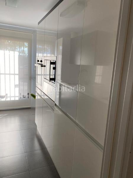 Foto 57ce6684-021d-4cac-ba41-b8fb323f5db8. Affitto appartamento con parcheggio piscina in Nuevo Bulevar Mairena del Aljarafe