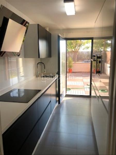 Foto f7859b66-a74d-4bb4-a66c-446461682f96. Miete etagenwohnung mit parking pool in Nuevo Bulevar Mairena del Aljarafe