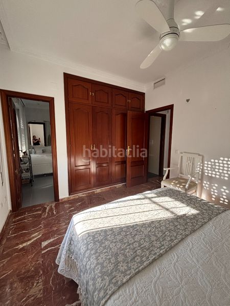 Foto c9e22bfa-32e7-4d76-8f49-b589a27b04af. Xalet amb xemeneia aparcament piscina a Almensilla