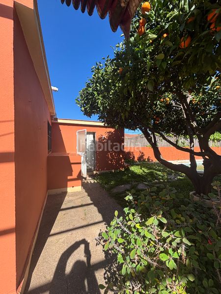 Foto 49213608-664a-4fe6-a37a-847368be584d. Xalet amb xemeneia aparcament piscina a Almensilla